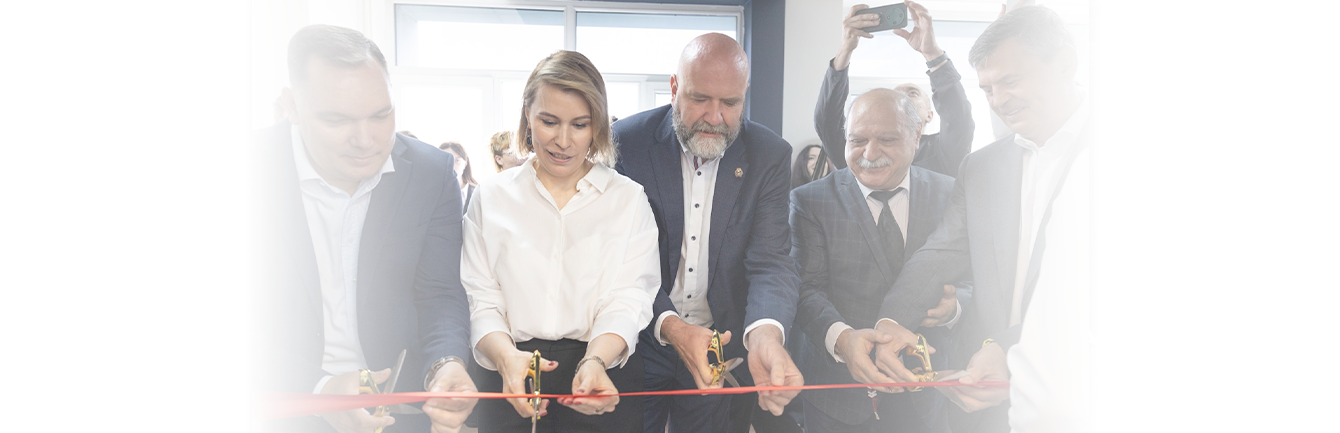Компания QTECH открыла ИТ-лабораторию в Президентской академии